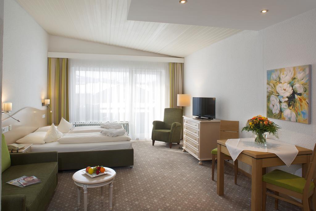 Interest Vitalhotel - Partnerbetrieb Von Oberstaufen Plus ภายนอก รูปภาพ